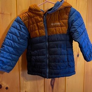 Toddler 3T columned winter coat/puffer light weight
